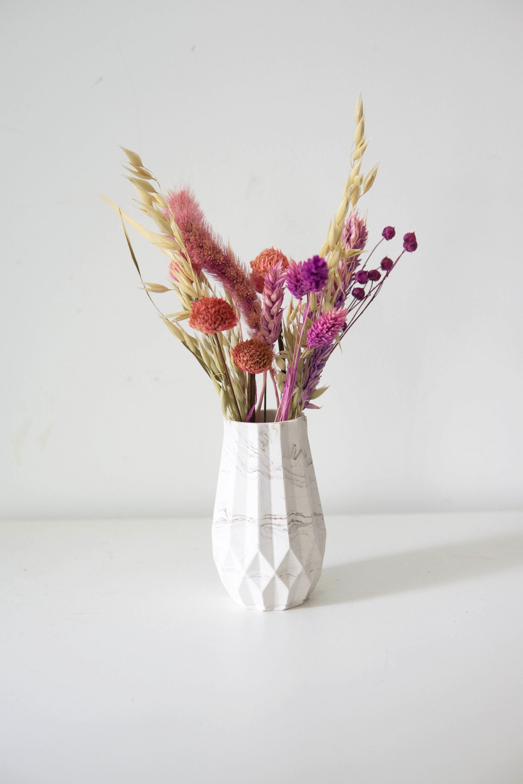 Petit vase pour fleurs séchées 